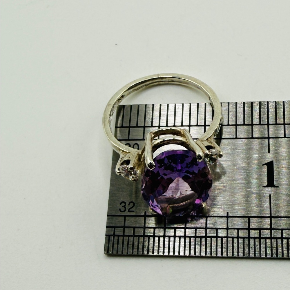 Gorgeous Oval Cut 4 CT Genuine Amethyst Size 6-1/2 .925 - Picture 14 of 17